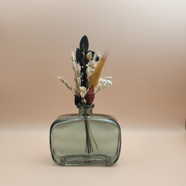 Soliflore en verre avec son bouquet fleurs séchées marron